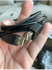 USB-кабель от платформы к ноутбуку